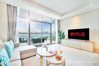 LUX - The Elegant Palm Beach Suite - 9