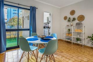 Ocean Breeze 1 BDR Flat in Portimão by LovelyStay - Portimão - 0