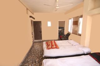 Hotel Raj Guest House - 7