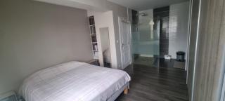 Chambre n°2 dans logement - Chez Ana - Changé - 3