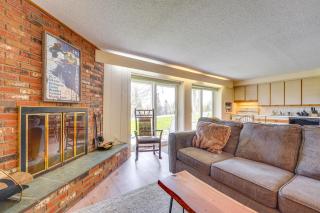 Ski-inandSki-Out Peru Condo with Fire Pit and Grill! - Peru - 9