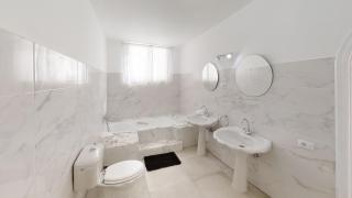 VV Las Buganvillas MASPALOMAS - Cocina y habitaciones con baños privados - Maspalomas - 3