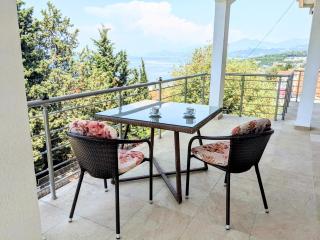 Serene Sea View Apartments in Utjeha - Utjeha-Bušat - 3