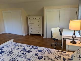 Spacious 4BR house on a quiet street in Centerville 5 min to Craigville beach - Centerville - 2