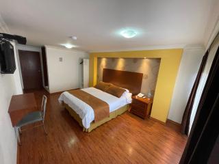 Gran Hotel Napoleón - Ambato - 9