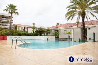 Air-conditioned Studio with pool St Laurent du Var - Saint-Laurent-du-Var - 9