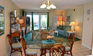 312 Emerald Isle by Alicia Hollis Realtor Rentals - Open March 2nd Week - Fort Walton Beach - 4