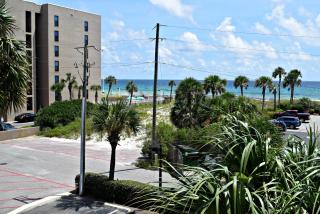 312 Emerald Isle by Alicia Hollis Realtor Rentals - Open March 2nd Week - 5