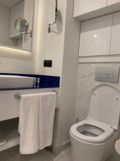 Orbi City Luxury Studio Harbour and Sea View - Batumi - 4