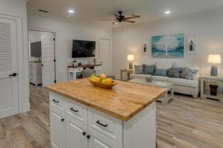 WFH-Friendly Condo Rental in Nashville, Georgia! - - 3