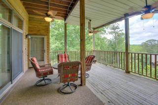 Lake Ouachita Vacation Rental with Community Pool - - 9
