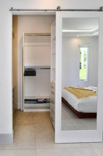NO Wynwood Home with Guest House Spacious Outdoor with Jacuzzi - Miami - 3