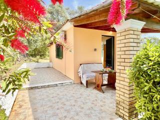 Renas Studio near Roda by DadoVillas - Roda - 7