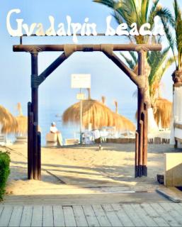 Incredible luxury location in Puerto Banús beach for families - 8