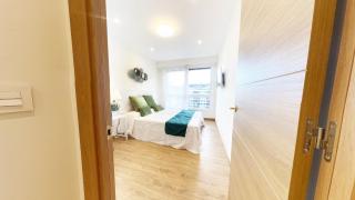 Paradise Luxurious flat, free parking, 3 double rooms, terrace, jacuzzi, fully renovated - San Sebastián - 2