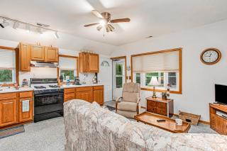 Lakeside Living - Lakeside - 5