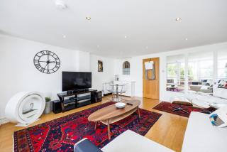 Canary Wharf Apartments By Austin David - 6