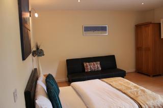 Remarc Guest House - Takeley - 5