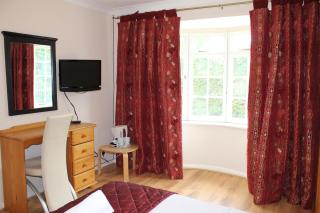 Remarc Guest House - Takeley - 7