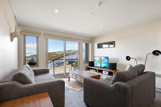 White Crystal 206 - Mount Hotham - 0