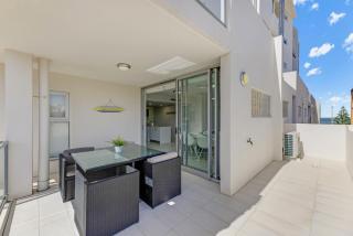 Kings Edge Unit 1 Kings Beach QLD - 1