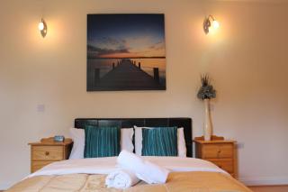 Remarc Guest House - Takeley - 8