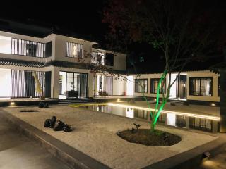 Gong Xili Qingdu Hotel - 9