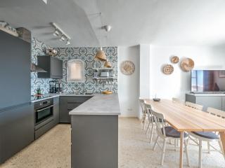 Exclusive apartment with Nerjas biggest pool - 5