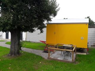 "Nesthocker" Café-Snackbar-Pension-Bauwagencamp - Offingen - 7