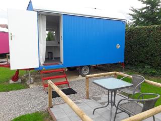 "Nesthocker" Café-Snackbar-Pension-Bauwagencamp - Offingen - 6