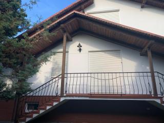 Willa 250 M z basenem, jacuzzi, ogrodem , tarasem oraz 2 hektary sadu , kominek i inne atrakcje - - 2