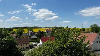 stilvolle Dachgeschoss-Wohnung in Top-Lage - 3