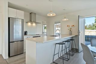 Cosy and Central - 8