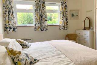 3 Linkside, Thurlestone, South Devon, family home close to the beach - 4