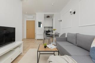 Stylish Apartment Kolejowa & Parking & Balcony by Noclegi Renters - Varsavia - 4