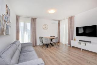 Apartment Kate- New in center of Lapad - 8