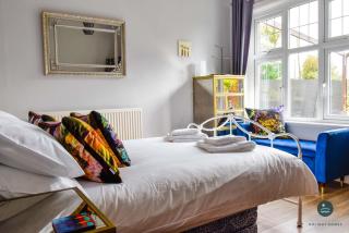 Bowleaze Hideaway - beachside dog friendly - 1