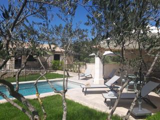 Bastide Toujours Dimanche, Maison de vacances avec vue & piscine privée - Gordes - 3