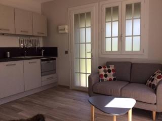Studio climatisé avec petit jardin - Villeneuve-lès-Avignon - 2