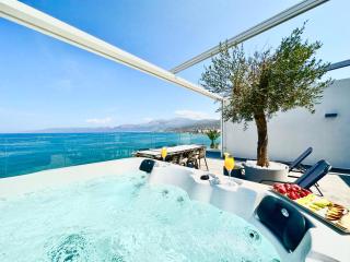 Skipper Beachfront Suites - Hersonissos - 0