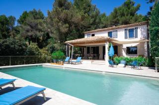 Villa climatisée avec vue en pleine pinède aixoise - Saint-Marc-Jaumegarde - 0