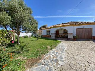 Villa Manoli: 4 bedroom villa in Zahora, ideal for 2 families - Cadice - 0