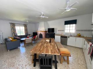 Villa Manoli: 4 bedroom villa in Zahora, ideal for 2 families - Cadice - 2