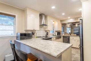 Poplar Hill Hideaway - Boone - 2
