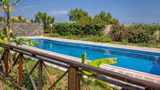 Platanias Beachfront Villa Elsa-90m To Main Square - Platanias - 4