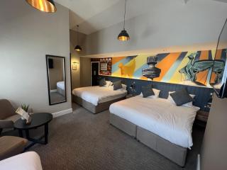 Fenwick Sunrise Hotel - Liverpool - 5
