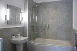 Fenwick Sunrise Hotel - 1