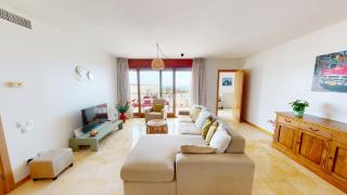 Lomas de los Monteros II - 3 Bed Apartment - 4