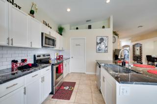 Kissimmee Vacation Rental with Pool about 4 Mi to Disney - 2