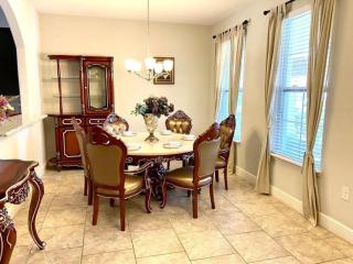 6 Bedrooms 55 Bathrooms Solterra 5271 Ww - 5